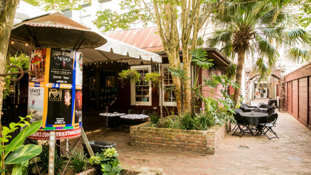Kes O'Hara in Voodoo Garden